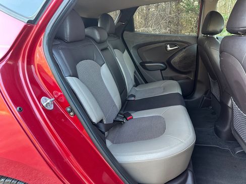 Used 2013 Hyundai Tucson GLS FWD image 11