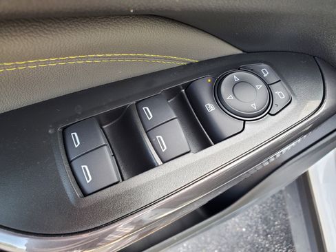 New 2025 Chevrolet Trax ACTIV w/ Driver Confidence Package image 7