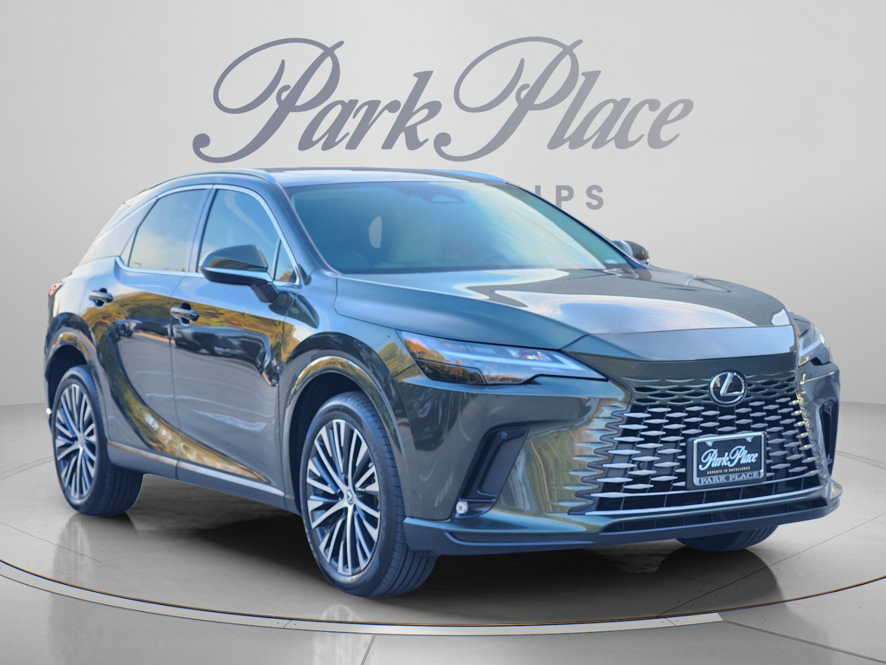 Used 2024 Lexus RX 350 w/ Technology Package AWD/4WD image 4