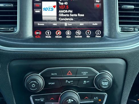 Used 2018 Dodge Charger R/T w/ Navigation & Travel Group image 28