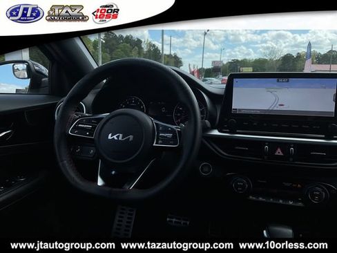 Used 2022 Kia Forte GT FWD image 17