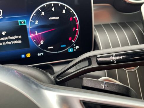 Used 2024 Mercedes-Benz GLC 300 4MATIC image 20