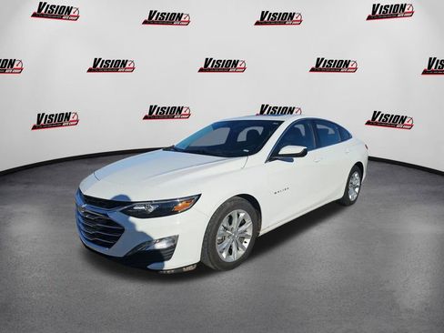 Used 2024 Chevrolet Malibu LT image 1