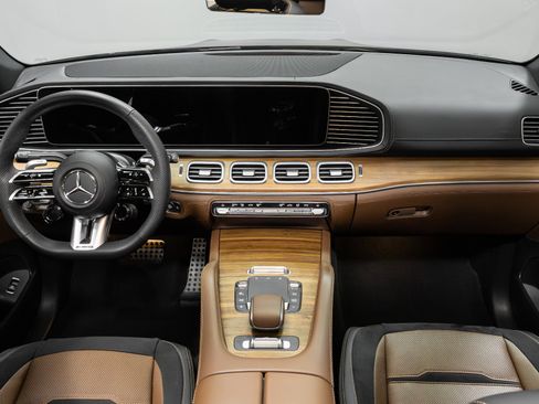 Used 2024 Mercedes-Benz GLE 53 AMG 4MATIC Coupe image 12