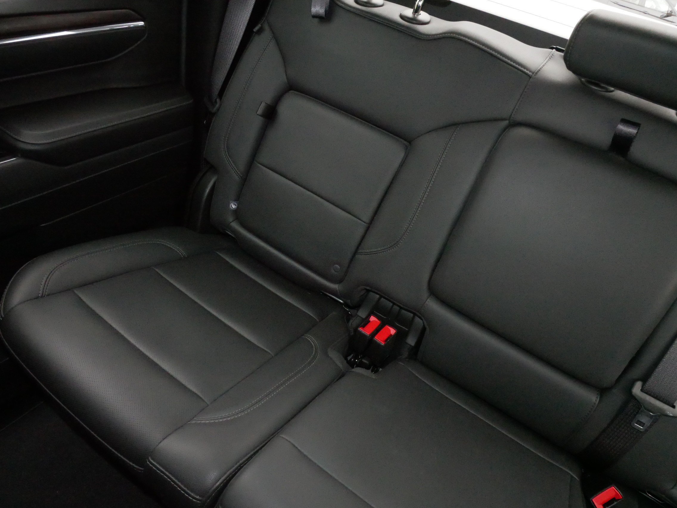 Used 2024 GMC Sierra 1500 SLT AWD/4WD image 12