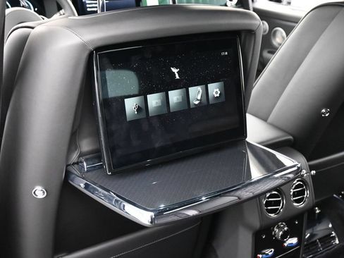 New 2027 Rolls-Royce Cullinan Black Badge AWD/4WD image 27