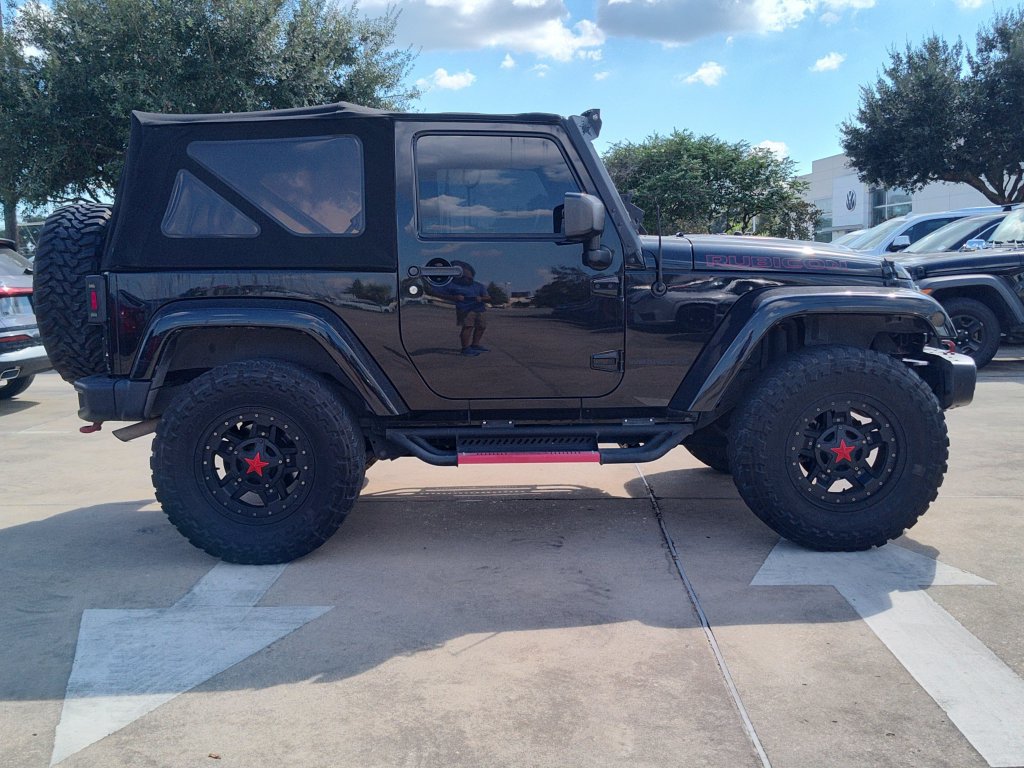 Used 2016 Jeep Wrangler Rubicon AWD/4WD image 11