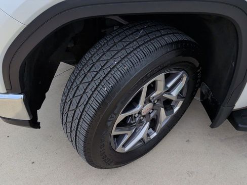 Used 2022 GMC Sierra 1500 SLT w/ SLT Convenience Package image 52