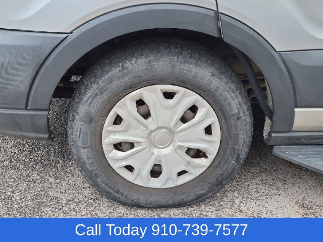Used 2018 Ford Transit 350 XLT RWD image 5