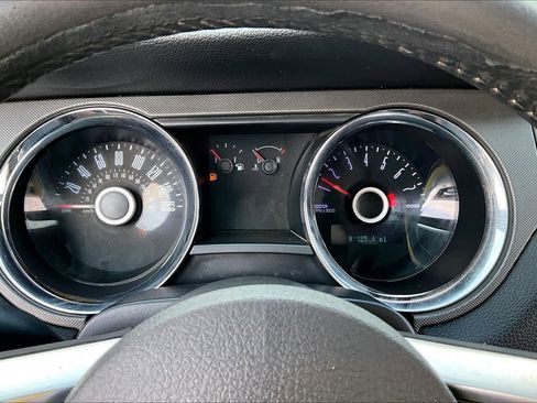 Used 2014 Ford Mustang GT image 22