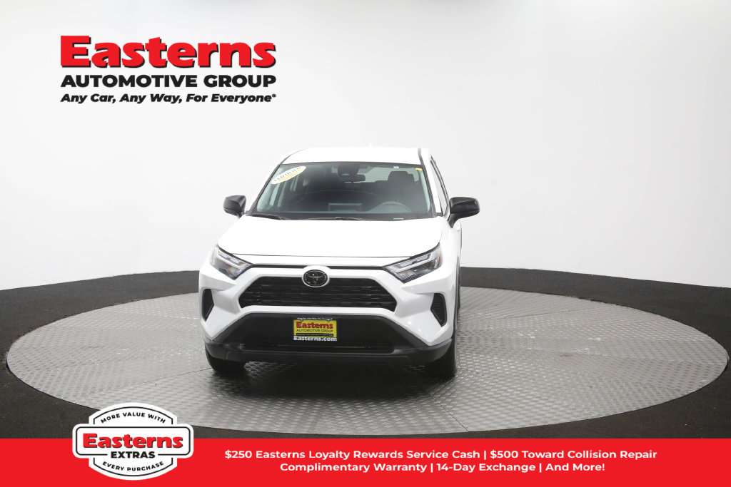 Used 2023 Toyota RAV4 LE AWD/4WD image 53
