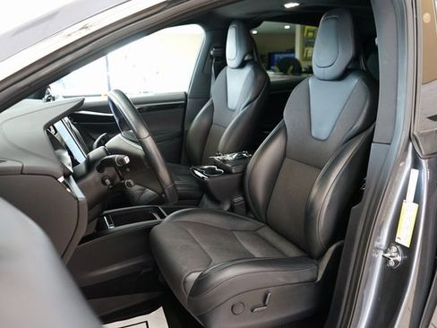 Used 2017 Tesla Model X 75D image 3