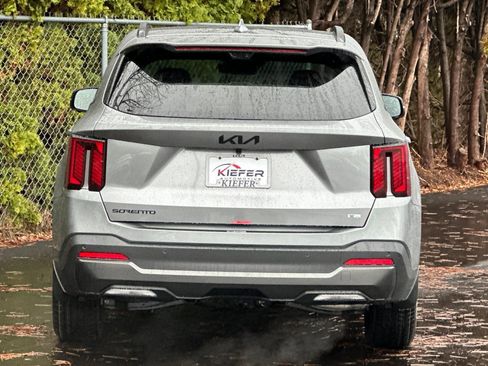 New 2026 Kia Sorento SX Prestige image 4