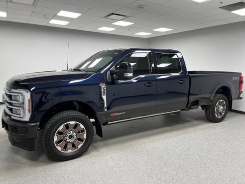 Used 2024 Ford F350 King Ranch image 6