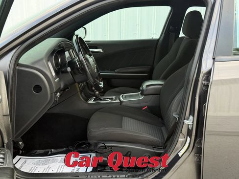 Used 2021 Dodge Charger SXT w/ Cold Weather Package AWD/4WD image 11