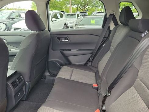 Used 2025 Nissan Rogue SV image 26