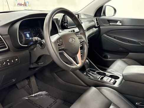 Used 2021 Hyundai Tucson Limited image 12