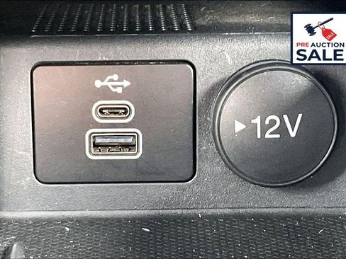 Used 2025 Ford Escape ST-Line AWD/4WD image 33