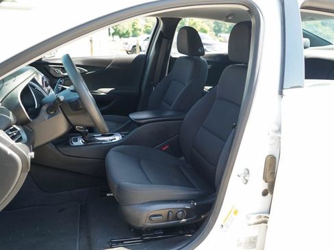 Used 2023 Chevrolet Malibu LS w/ Driver Confidence Package FWD image 7