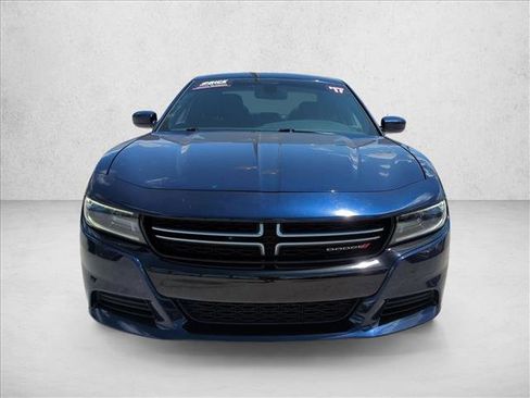 Used 2017 Dodge Charger SE w/ Popular Equipment Group RWD image 2