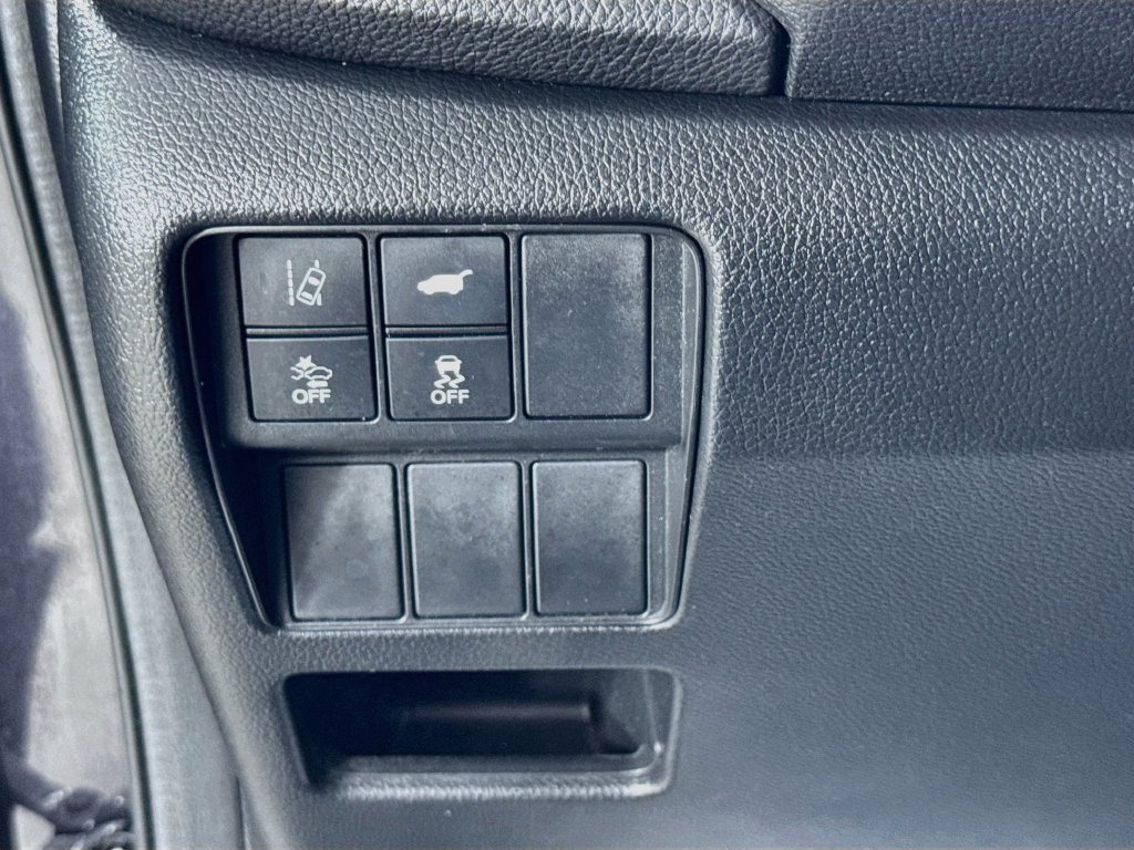 Used 2017 Honda CR-V EX-L image 13