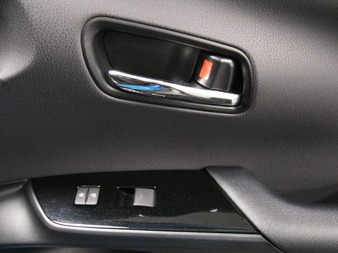 Certified 2022 Toyota Prius Prime XLE image 25