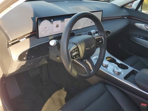 New 2026 Genesis GV70 2.5T Select image 11