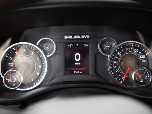 Used 2024 RAM 1500 Tradesman image 12