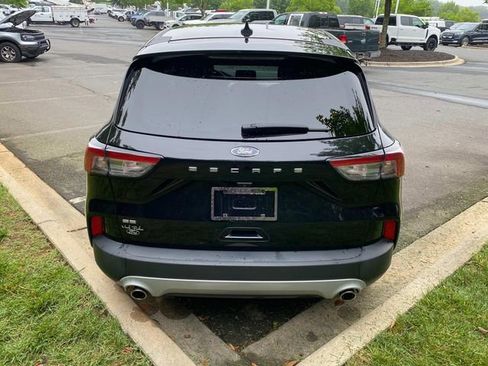 Used 2021 Ford Escape SE w/ Convenience Package FWD image 31