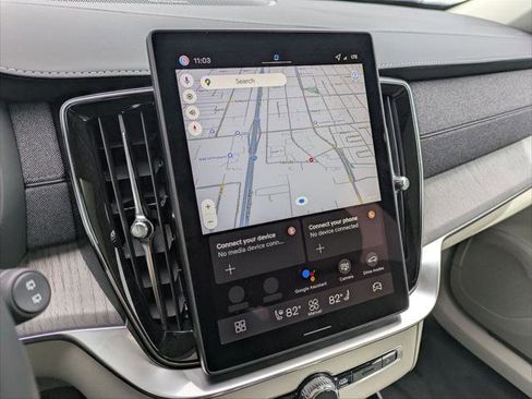 New 2026 Volvo XC90 T8 Ultra w/ Protection Package Premier image 9