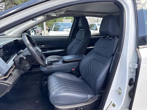 Certified 2024 Nissan Ariya AWD image 17