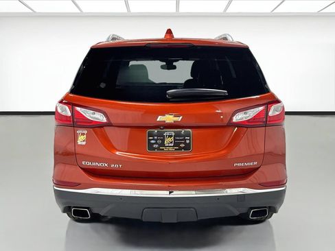 Used 2020 Chevrolet Equinox Premier FWD image 6