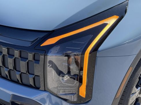 New 2026 Kia Sportage X-Line image 6