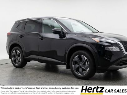 Used 2025 Nissan Rogue SV