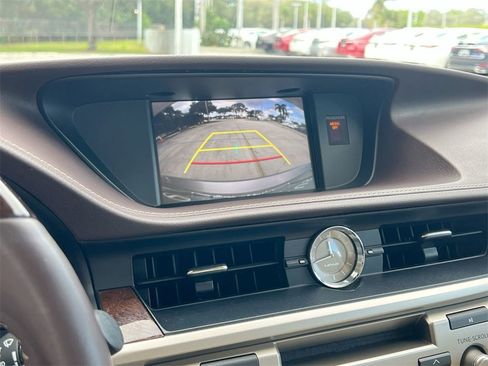 Used 2018 Lexus ES 350 image 16