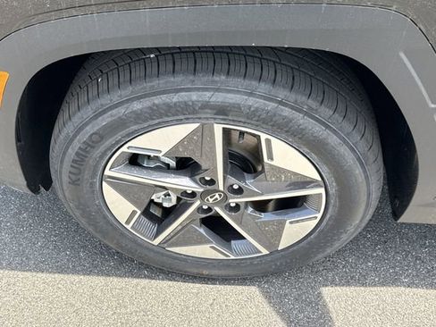 New 2026 Hyundai Tucson SEL FWD image 11