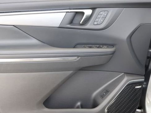 New 2026 Buick Enclave Preferred AWD/4WD image 10