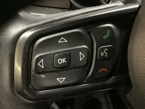 Used 2018 Jeep Wrangler Unlimited Sport S image 26