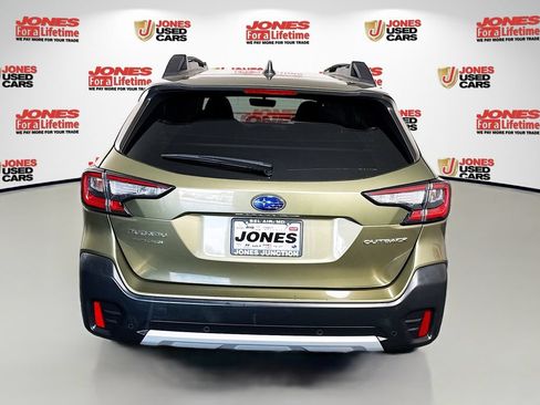 Used 2021 Subaru Outback Limited AWD/4WD image 18
