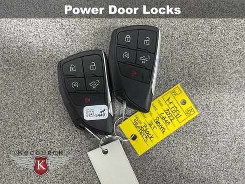 Used 2022 GMC Sierra 1500 SLT w/ SLT Premium Plus Package AWD/4WD image 27