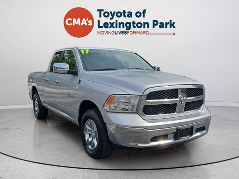 Used 2017 RAM 1500 Classic SLT AWD/4WD image 1