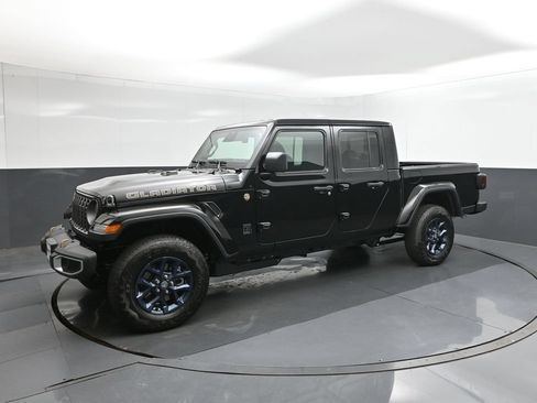 New 2026 Jeep Gladiator Sport AWD/4WD image 34