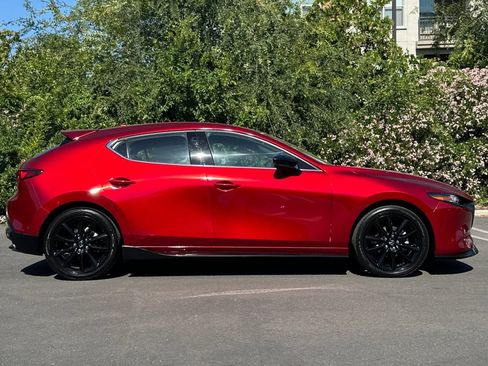 Certified 2025 MAZDA MAZDA3 2.5 S Hatchback w/ Appearance Package FWD image 3