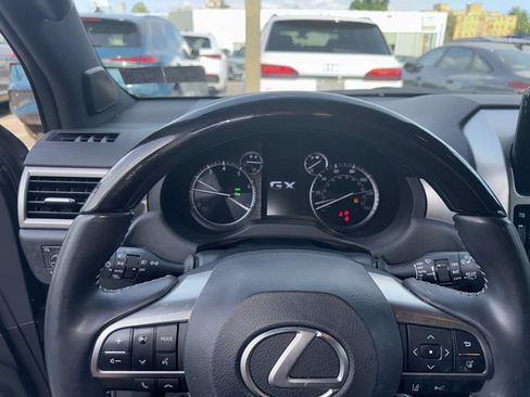 Used 2023 Lexus GX 460 Premium w/ Premium Plus Package AWD/4WD image 12
