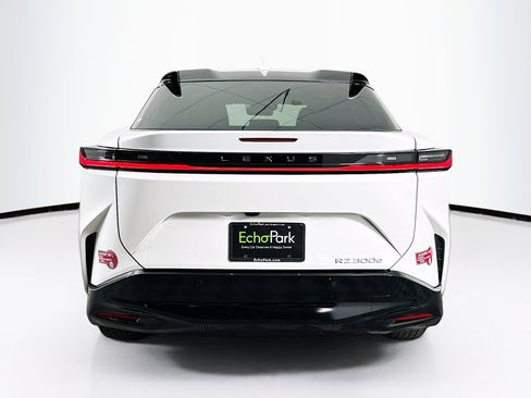 Used 2024 Lexus RZ 300e Premium image 7