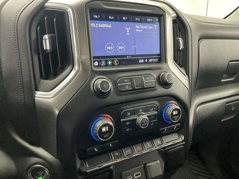 Used 2019 Chevrolet Silverado 1500 LT w/ All-Star Edition image 9