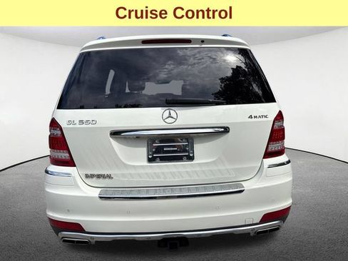 Used 2012 Mercedes-Benz GL 550 4MATIC image 11