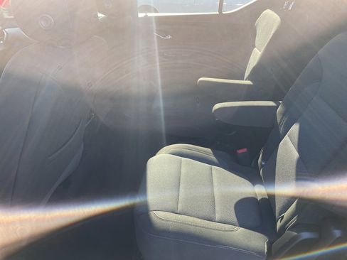 Certified 2023 Chevrolet Traverse LT image 7