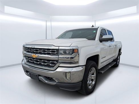 Used 2017 Chevrolet Silverado 1500 LTZ w/ Sport Package image 7