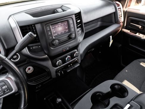 Used 2020 RAM 3500 Tradesman AWD/4WD image 25